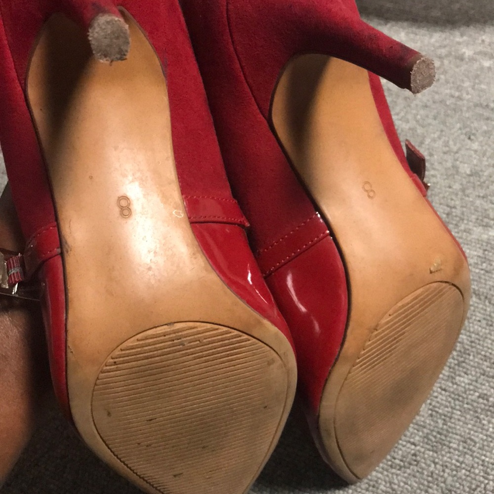 Red heels - Picture 8 of 8